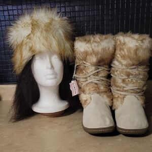Airwalk Beige Faux Fur Winter Boots